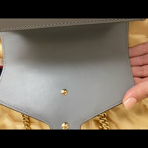 Gucci Mini Sylvie Leather Mini Chain Bag in Gray - Picture 4 of 12